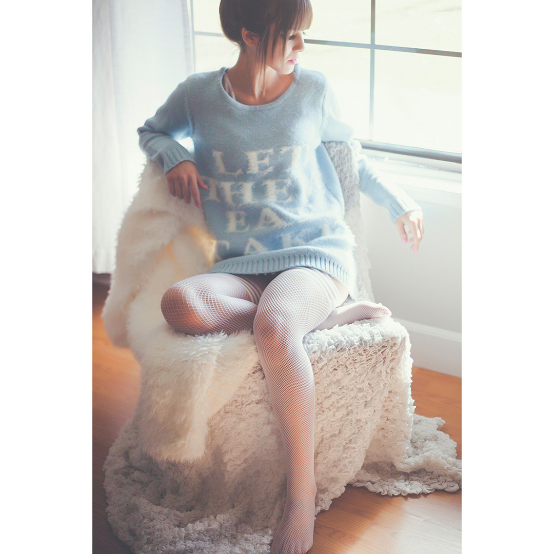 Sammy - Thigh High - C - White 5