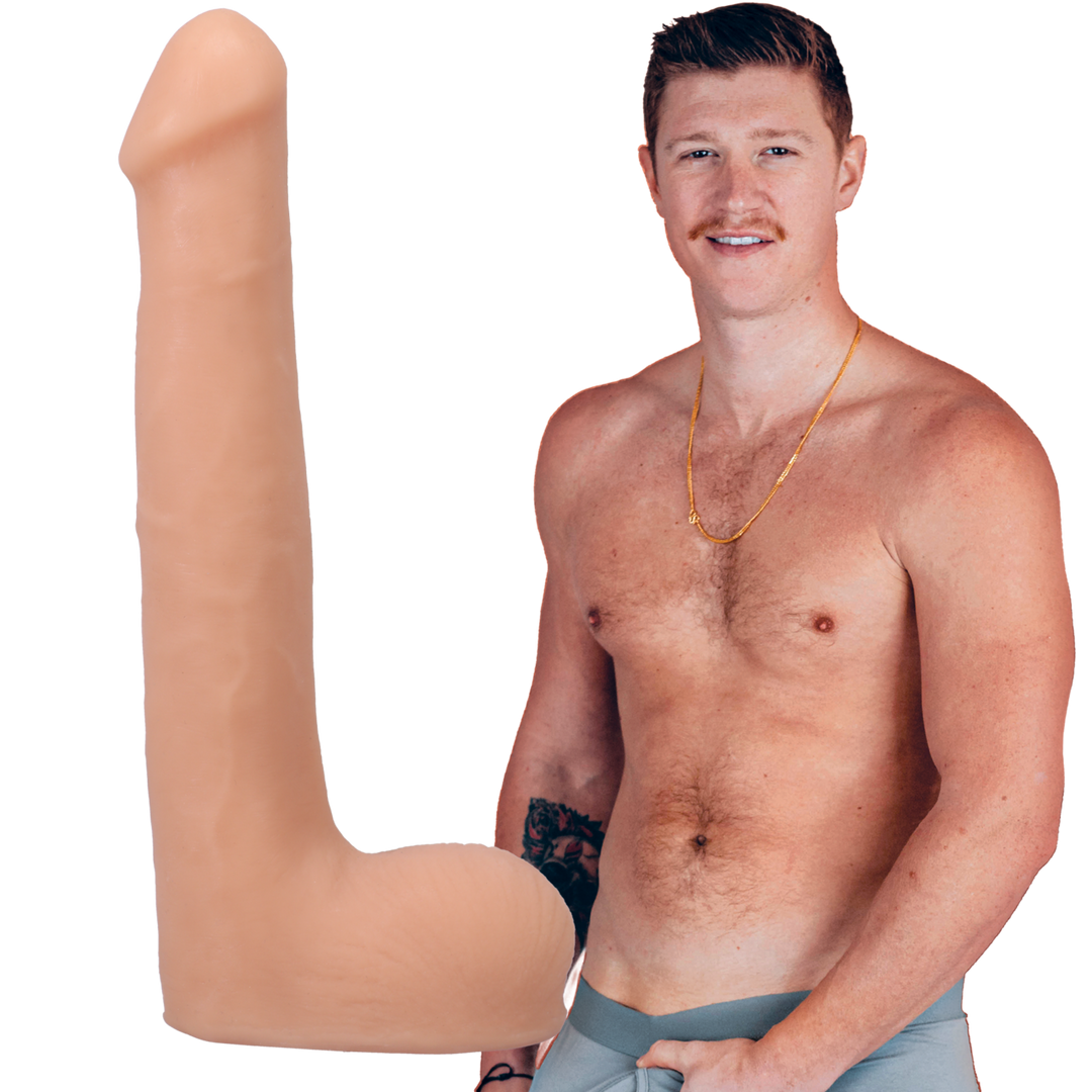 Oliver Flynn - Realistic ULTRASKYN Dildo - 10 / 25 cm - Vanilla 1