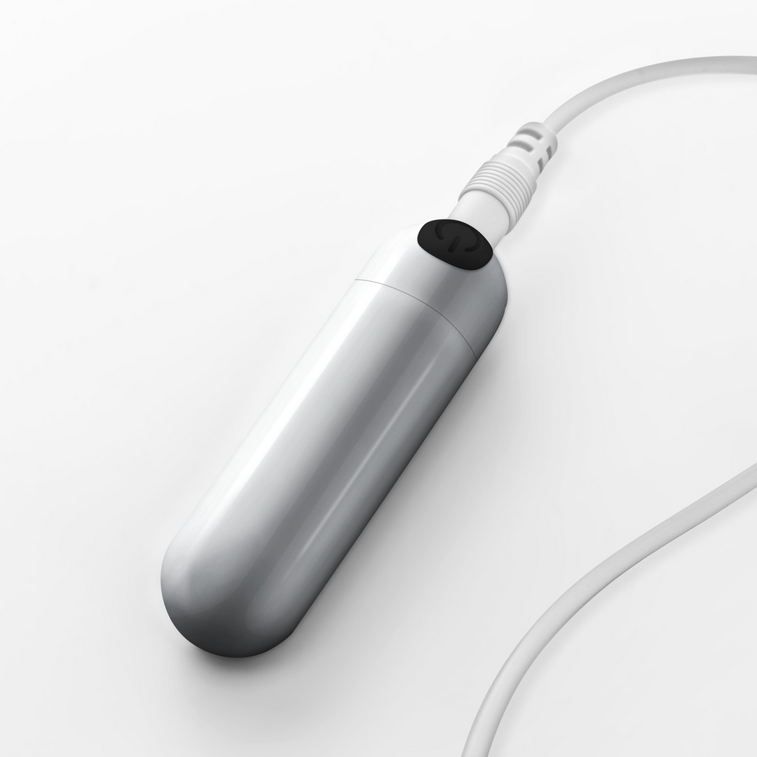 iMoan - Rechargeable Vibrating Bullet - Silver 5