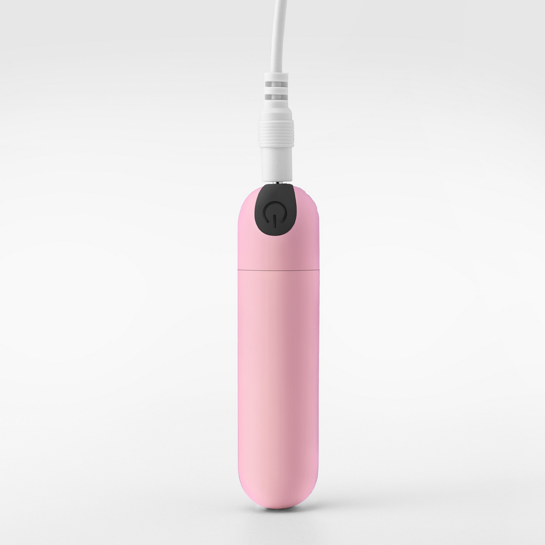 iMoan - Rechargeable Vibrating Bullet - Baby Pink 4