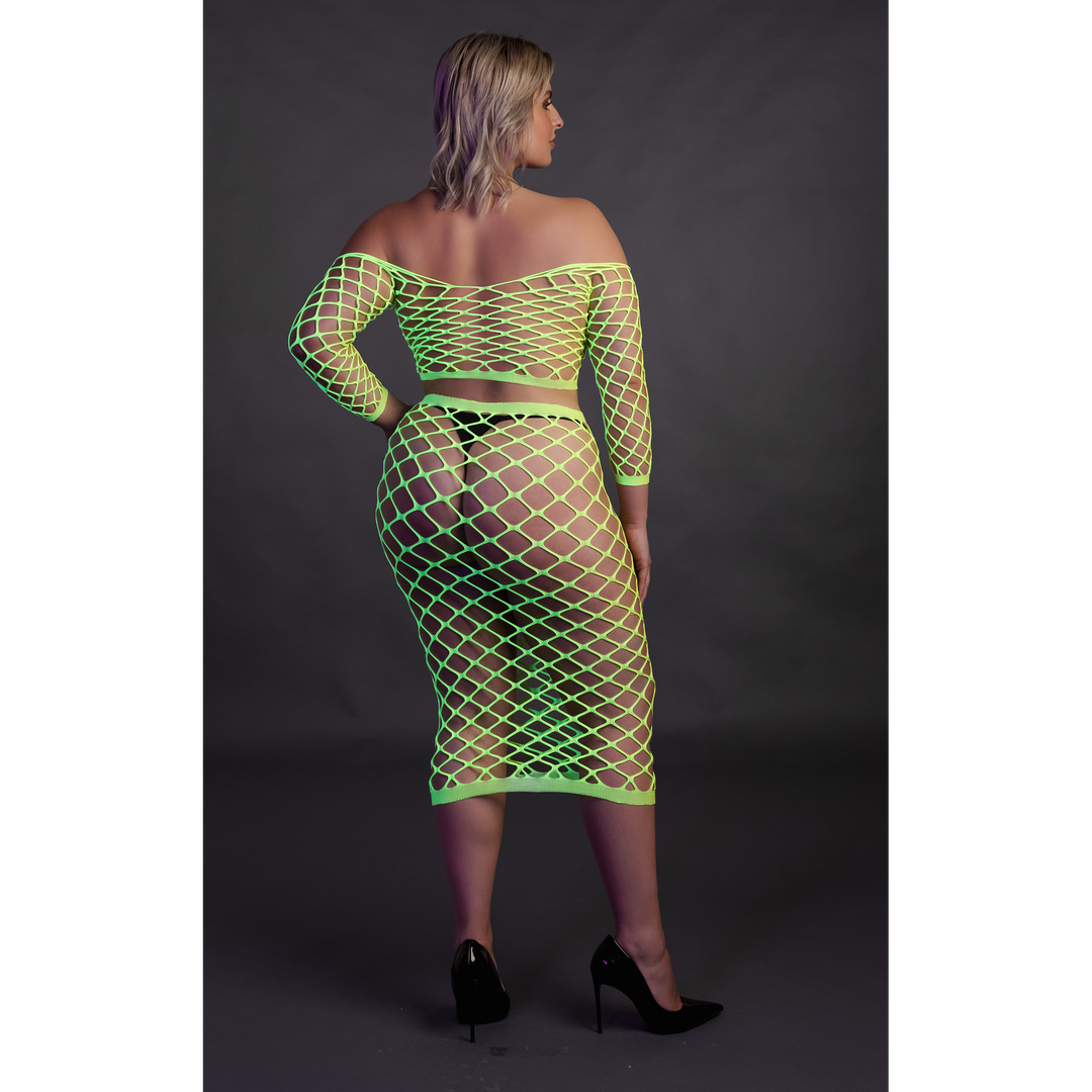 Long Sleeve Crop Top and Long Skirt - Plus Size - Neon Green 5