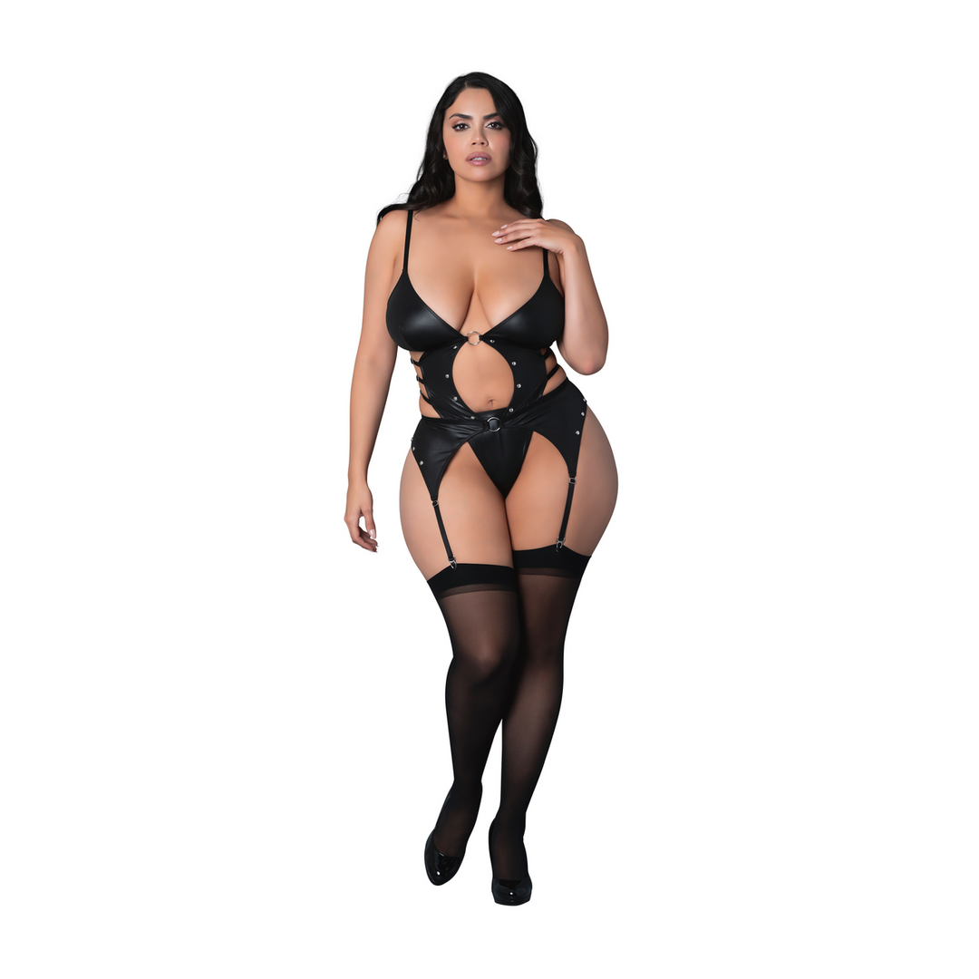 Kira - Open Front Basque with Garters and Thong - 2X - Black 1