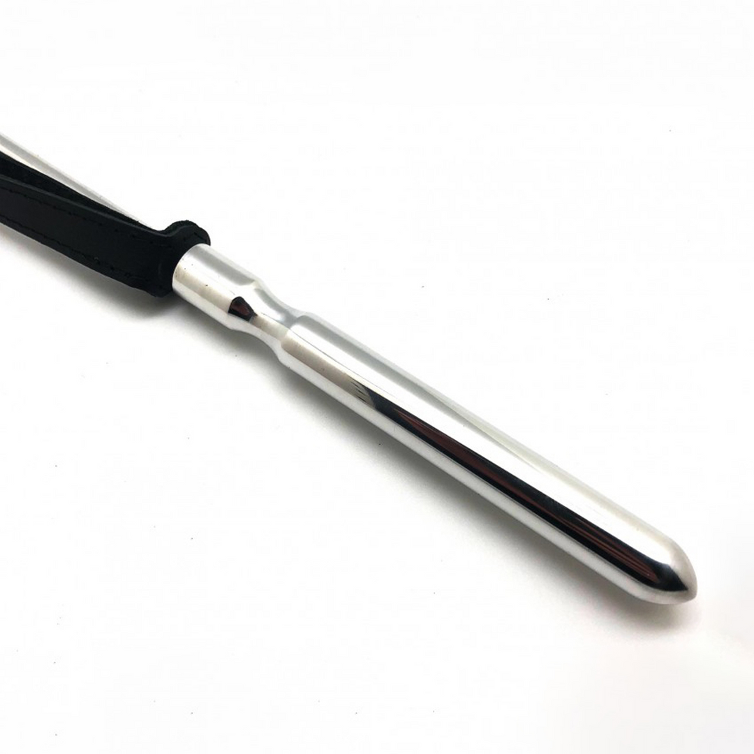 Whip - Metal and Leather - 52 cm - Black/Silver 3