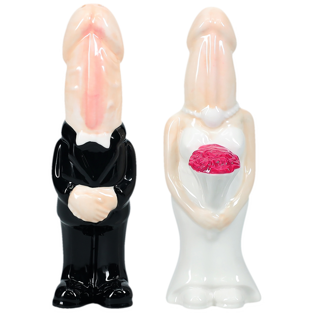 Salt and Pepper Shakers 4